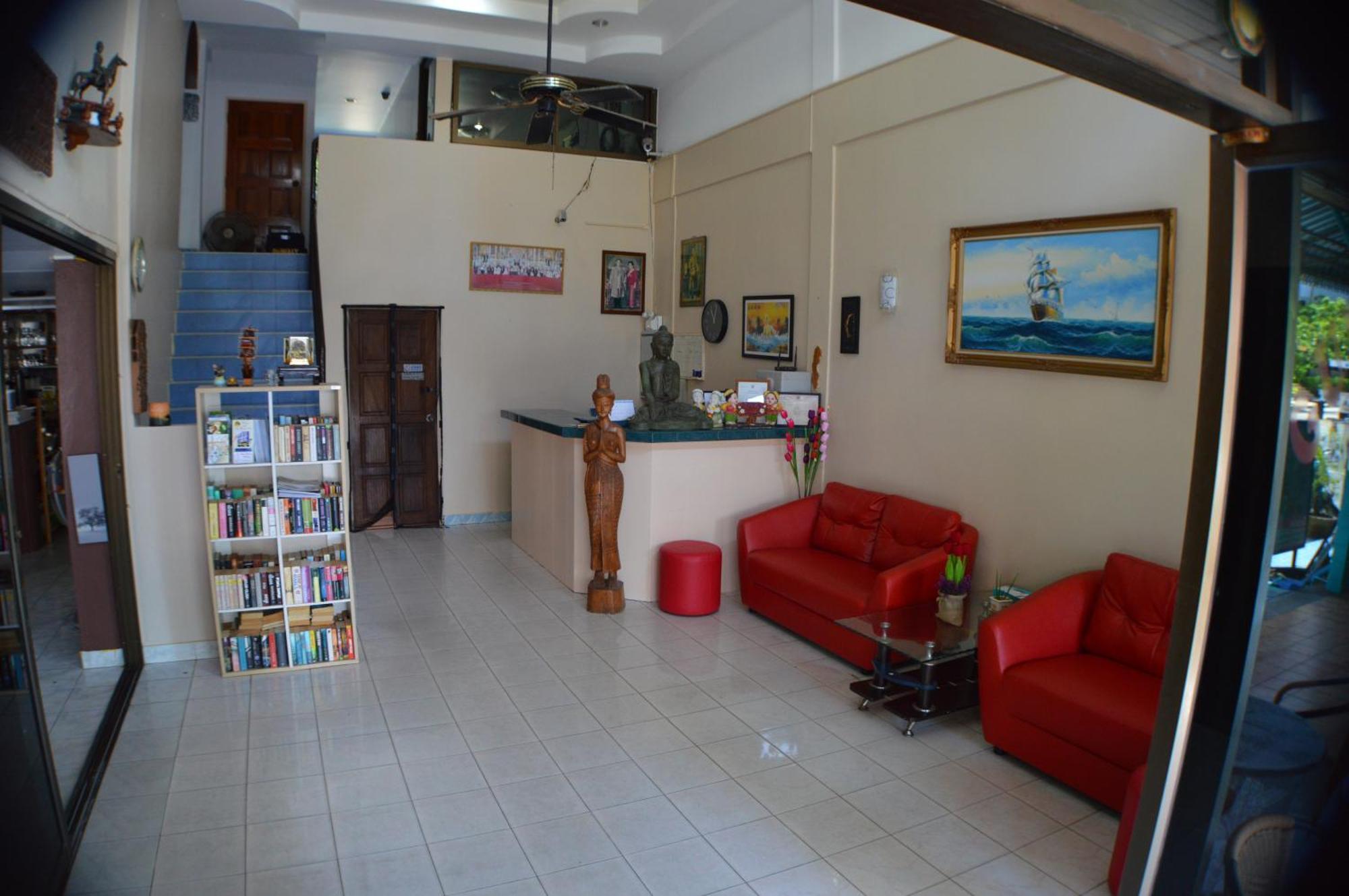 Karon Seabreeze Inn חדר תמונה